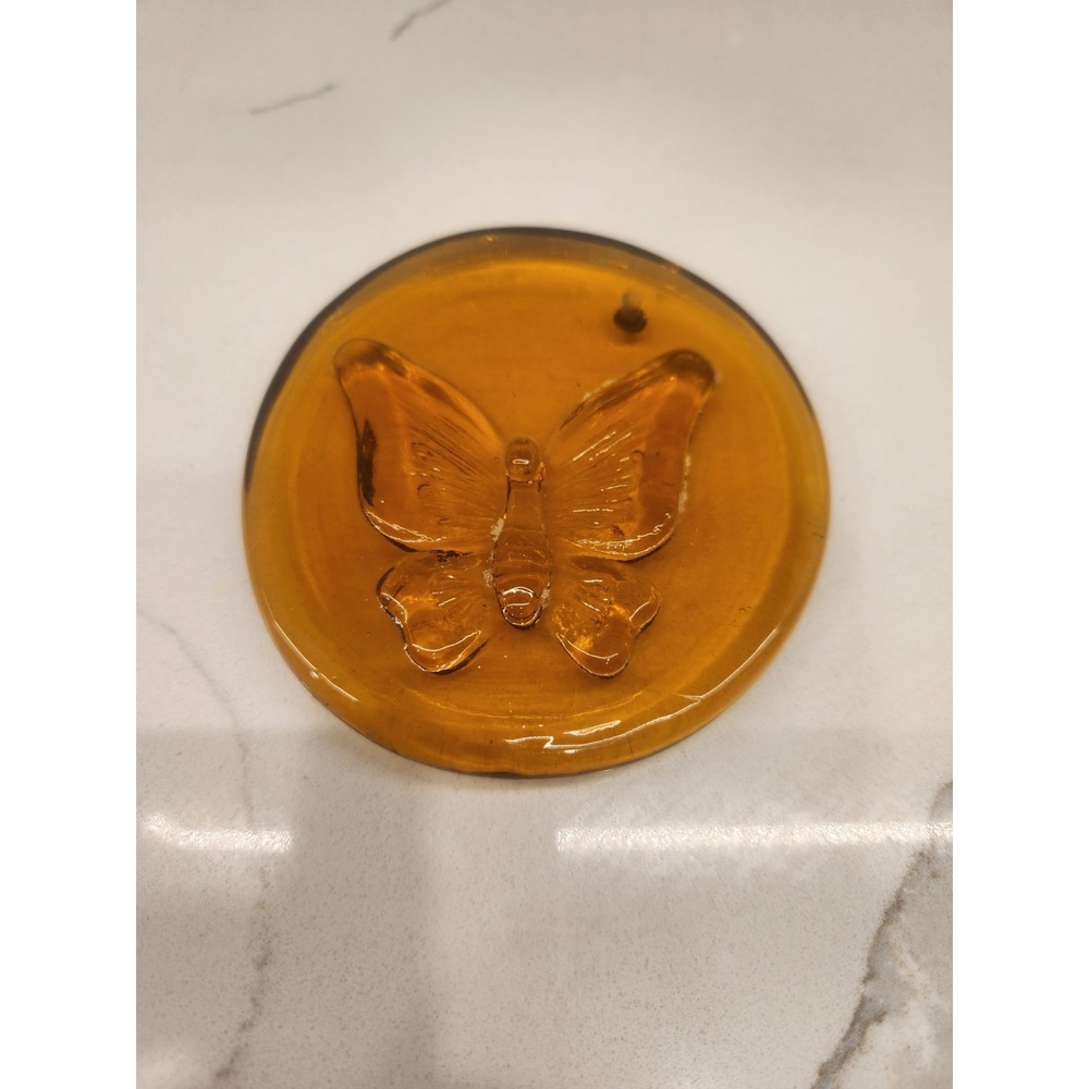 Vintage Pressed Glass Suncatcher With Butterfly Design Amber Glass 3.5" Round - Picture 6 of 7